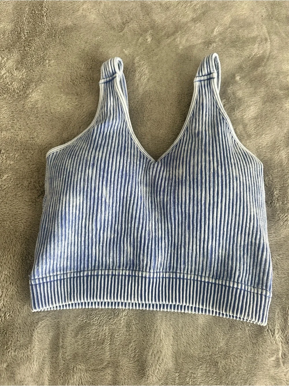 NWT 2 Zenana Outfitters Racerback Crop Top in Beige & Blue Straight Strap V Neck - Picture 5 of 12